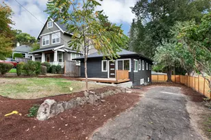 7224 SW 3rd Ave, Portland, OR 97219 - Photo 2