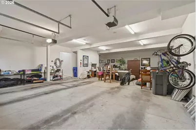 8145 SW 57th Ave, Portland, OR 97219 - Photo 44