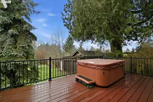 8145 SW 57th Ave, Portland, OR 97219 - Photo 46