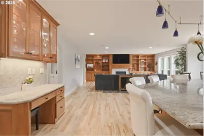 8145 SW 57th Ave, Portland, OR 97219 - Photo 18