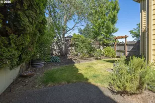 1250 NW Meadows Dr, McMinnville, OR 97128 - Photo 12