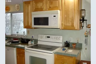 218 Jacob Hale Way, Roseburg, OR 97471 - Photo 12