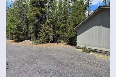 11736 Chinquapin Dr, Crescent Lake, OR 97733 - Photo 18