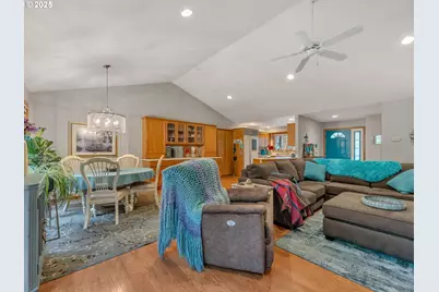1295 Jeffrey Dr, Seaside, OR 97138 - Photo 12