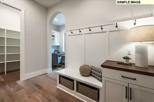 484 SW 95th Ave, Portland, OR 97225 - Photo 14