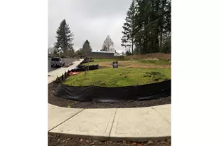 484 SW 95th Ave, Portland, OR 97225 - Photo 26