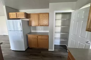 629 E Oregon Ave, Hermiston, OR 97838 - Photo 6