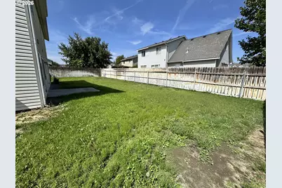 629 E Oregon Ave, Hermiston, OR 97838 - Photo 34