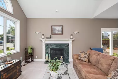 3387 Winchester Way, Eugene, OR 97401 - Photo 6