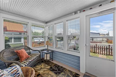 310 N Canyon Blvd, John Day, OR 97845 - Photo 6