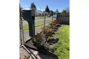 1009 Fir Ave, Reedsport, OR 97467 - Photo 16