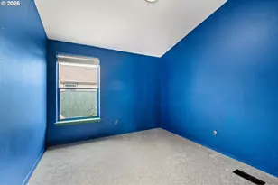 5327 Elk Ridge Dr, Eugene, OR 97402 - Photo 16