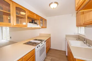 732 SE Rene Ave, Gresham, OR 97080 - Photo 4