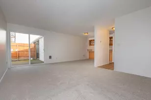 732 SE Rene Ave, Gresham, OR 97080 - Photo 6