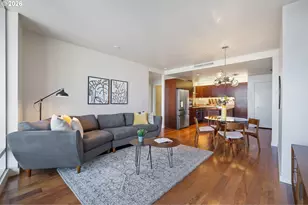 3570 S River Pkwy, Portland, OR 97239 - Photo 16