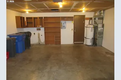 4746 Paul Ct, Salem, OR 97305 - Photo 16