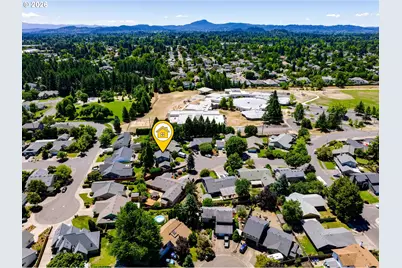 3325 Honeywood St, Eugene, OR 97408 - Photo 2