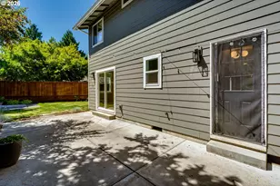 3325 Honeywood St, Eugene, OR 97408 - Photo 36
