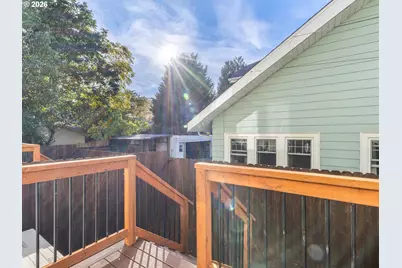 2088 N Watts St #2, Portland, OR 97217 - Photo 12