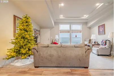 30610 Santiam Hwy, Lebanon, OR 97355 - Photo 8