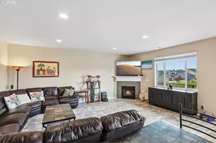 17089 NW Tristan St, Portland, OR 97229 - Photo 4