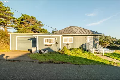 610 Deady St, Port Orford, OR 97465 - Photo 36
