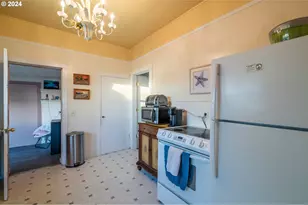 610 Deady St, Port Orford, OR 97465 - Photo 8