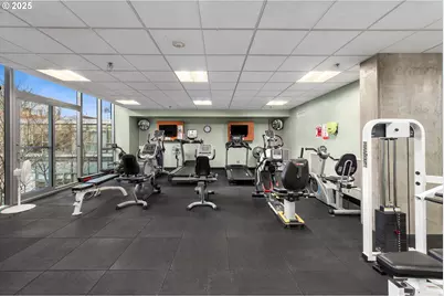 1221 SW 10th Ave #505, Portland, OR 97205 - Photo 38