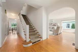 2045 Kincaid St, Eugene, OR 97405 - Photo 4