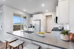 7398 SE Madrone St, Hillsboro, OR 97123 - Photo 16