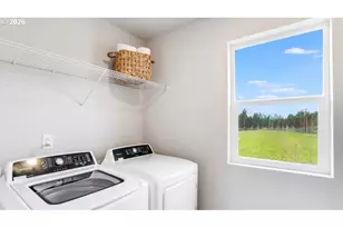 7398 SE Madrone St, Hillsboro, OR 97123 - Photo 26