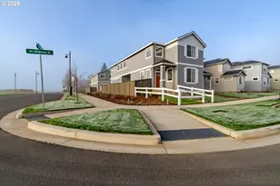 7398 SE Madrone St, Hillsboro, OR 97123 - Photo 2