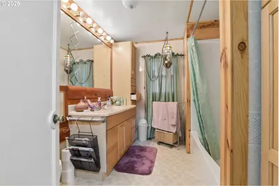 47947 W Commercial St, Oakridge, OR 97463 - Photo 8