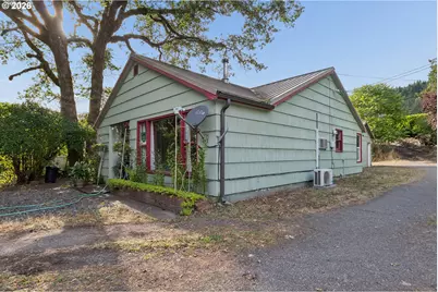 47947 W Commercial St, Oakridge, OR 97463 - Photo 12