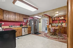 47947 W Commercial St, Oakridge, OR 97463 - Photo 4