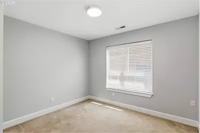 19280 Friars Ln, Oregon City, OR 97045 - Photo 22