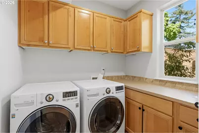 19280 Friars Ln, Oregon City, OR 97045 - Photo 26