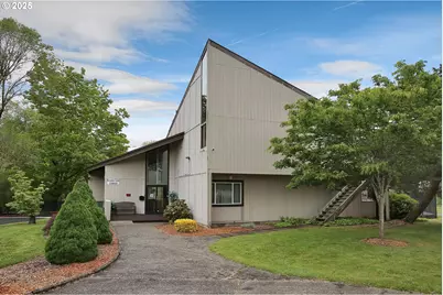 23882 NE Treehill Dr, Wood Village, OR 97060 - Photo 28