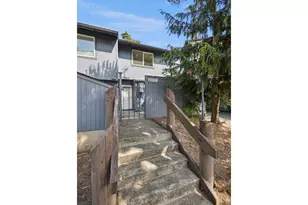 23882 NE Treehill Dr, Wood Village, OR 97060 - Photo 2