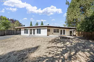 3560 Harlow Rd, Eugene, OR 97401 - Photo 32