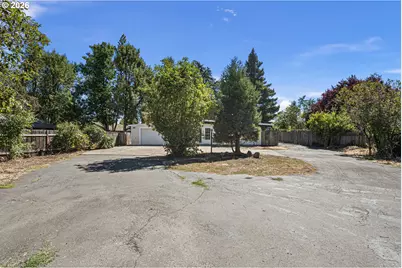 3560 Harlow Rd, Eugene, OR 97401 - Photo 24