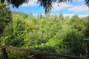 415 SE Roberts Ave, Gresham, OR 97080 - Photo 28