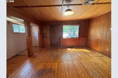 3817 E Amazon Dr, Eugene, OR 97405 - Photo 12