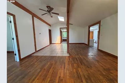 3817 E Amazon Dr, Eugene, OR 97405 - Photo 2