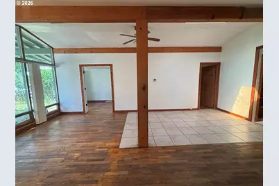 3817 E Amazon Dr, Eugene, OR 97405 - Photo 4