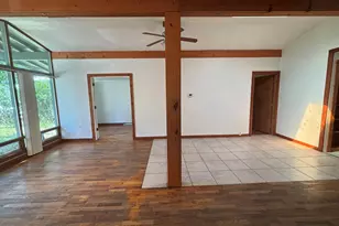 3817 E Amazon Dr, Eugene, OR 97405 - Photo 4