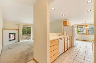 9915 Pine Ridge Dr, Nehalem, OR 97131 - Photo 12