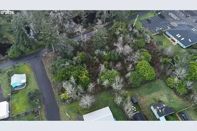 25502 Park Ave, Ocean Park, WA 98640 - Photo 6