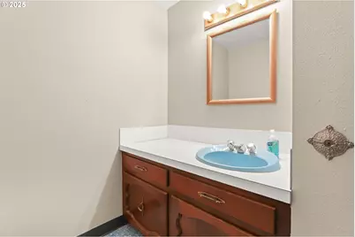 17501 SE Fosberg Rd, Boring, OR 97009 - Photo 22