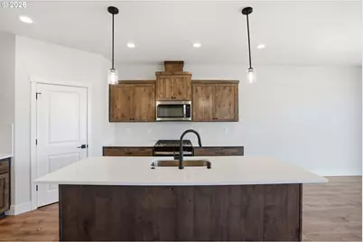 818 SE 34th Cir, Battle Ground, WA 98604 - Photo 16
